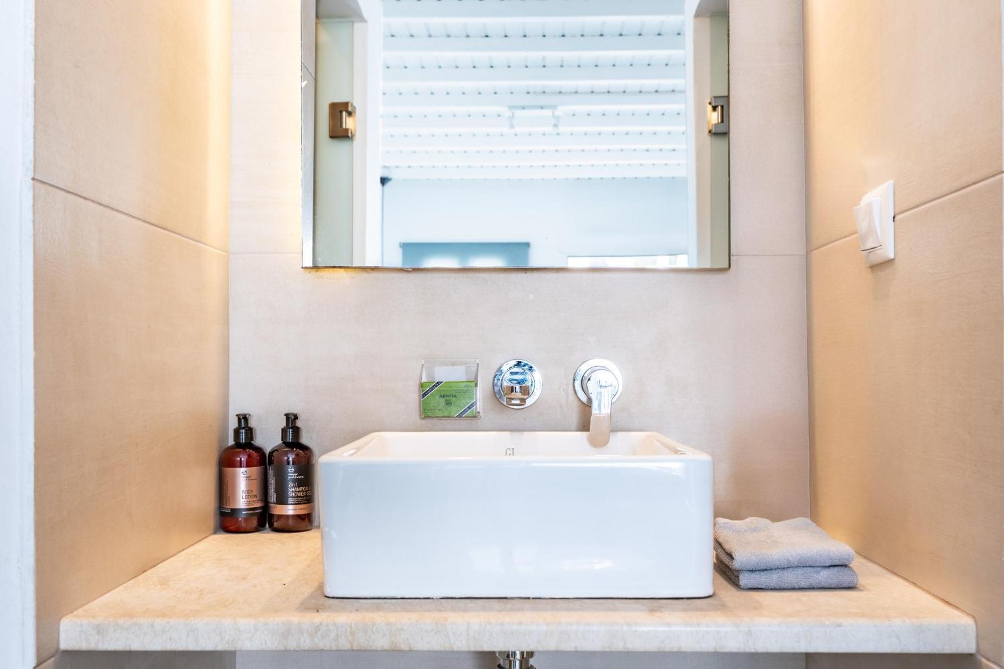 Maison Central By Monocle Mykonos Town Εξωτερικό φωτογραφία